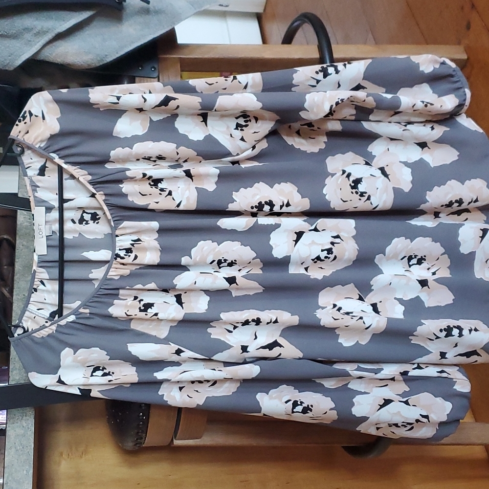 XL Floral Loft Blouse